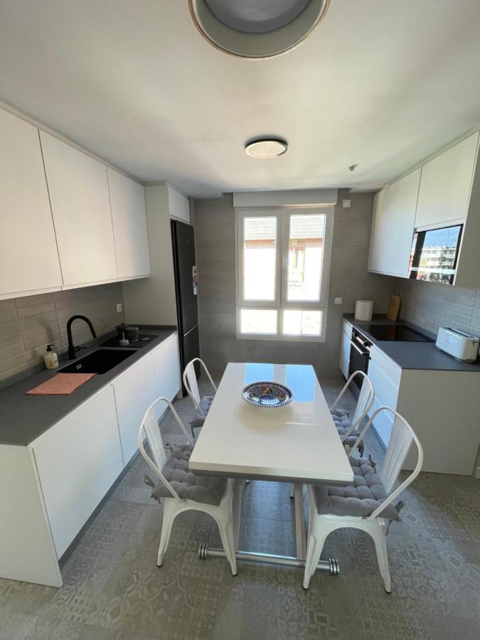 Apartamento Recien Reformado En Somo Junto Iglesia מראה חיצוני תמונה